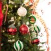 550x550-32815.jpg Unyqoos® Set van 12 rode en witte kerstballen voor feestelijke kerstboomdecoratie
