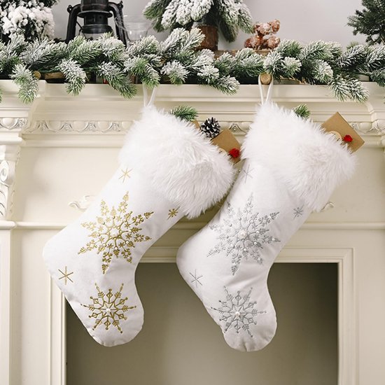 550x550-32960.jpg Unyqoos® Set van twee grote kerstkousen met sneeuwvlokkenpatroon voor decoratie