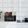 Unyqoos® Stijlvolle Keukengereedschapsorganizer van Hout met 3 Compartimenten en Antislip Pads