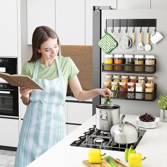 Unyqoos® Veelzijdige Magnetische Keuken- en Huishoud Organizer Set met 3 Planken en 8 Haken voor Efficiënte Opslag