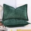 Unyqoos ® Moderne Decoratieve Chenille en Fluwelen Kussenhoezen Set van 2 met Stijlvolle Rand, Donkergroen, 30 x 50 cm