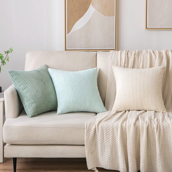 Unyqoos ® Sfeervolle Ribfluwelen Kussenhoezen voor Diverse Interieurstijlen, Lichtgroen, 45 x 45 cm, Set van 2