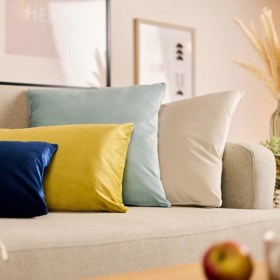 Unyqoos ® Set van 2 Luxe Fluwelen Kussenslopen 45 x 45 cm met Verborgen Ritssluiting, Taupe