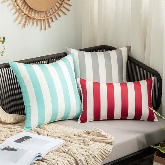 Unyqoos® Weerbestendige Decoratieve Kussenovertrekken voor Buiten en Binnen, Set van 2, Rood, 45 x 45 cm