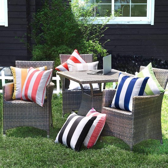 Unyqoos® Weerbestendige Decoratieve Kussenovertrekken voor Buiten en Binnen, Set van 2, Rood, 45 x 45 cm