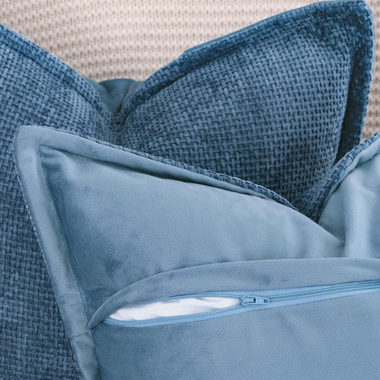 Unyqoos ® Zachte en Stijlvolle Set van 2 Decoratieve Kussenhoezen voor Woon- en Slaapkamer in Donkerblauw