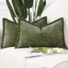 Unyqoos ® Set van 2 Luxe Mosgroene Chenille Kussenhoezen met Fluwelen Achterkant en Decoratieve Franjes