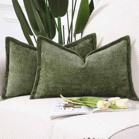 Unyqoos ® Set van 2 Luxe Mosgroene Chenille Kussenhoezen met Fluwelen Achterkant en Decoratieve Franjes