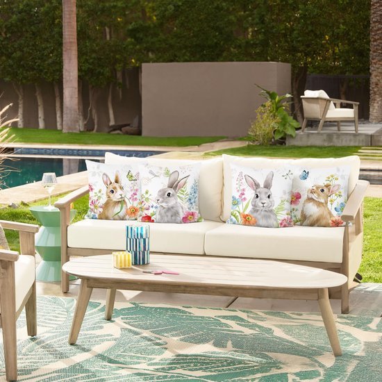 Unyqoos ® Set van 4 Decoratieve Kussenslopen met Lente Haas en Bloemenmotief voor Thuisdecoratie