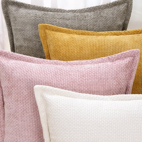 Unyqoos ® Set van 2 Luxe Chenille en Fluweel Kussenhoezen met Stijlvolle Rand in Roze, 30 x 50 cm