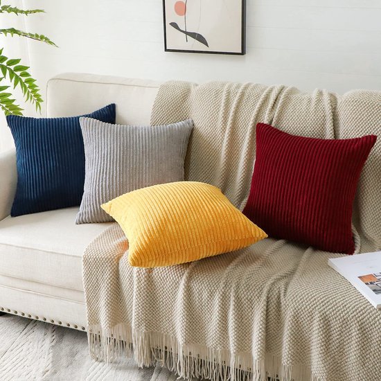 550x550-37756.jpg Unyqoos ® Set van 4 Luxe Corduroy Kussenslopen voor Stijlvolle en Comfortabele Interieurdecoratie