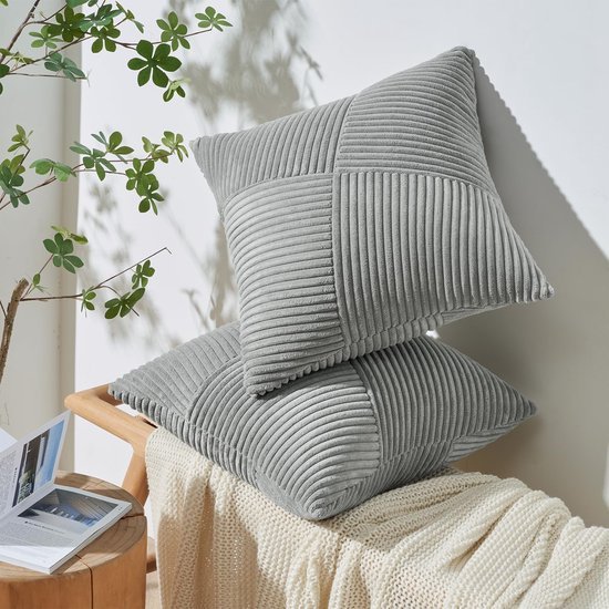 Unyqoos ® Sierlijke Set van 2 Kussenslopen met Geometrisch Patroon voor Bank en Slaapkamer, 40 x 40 cm, Grijs