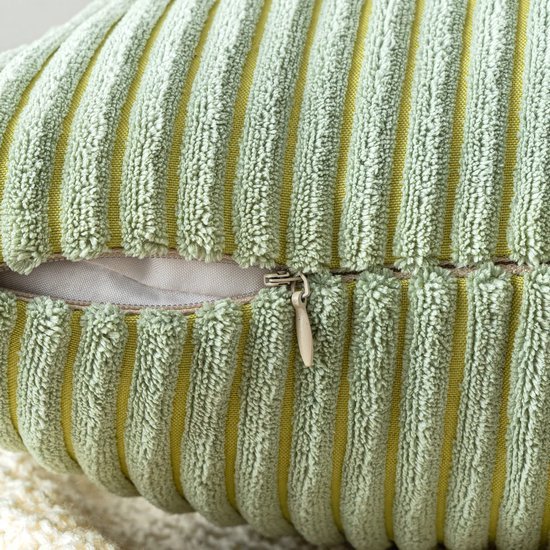 550x550-37949.jpg Unyqoos ® Stijlvolle Ribfluwelen Sierkussenslopen voor Diverse Interieuren 40 x 40 cm in Diepgroen