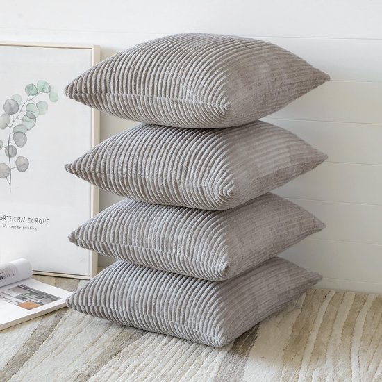 550x550-37965.jpg Unyqoos ® Zachte Corduroy Kussenslopen Set voor Sierkussens - 4 Stuks - 45 x 45 cm - Beige