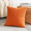 550x550-38142.jpg Unyqoos® Set van 2 decoratieve kussenslopen met gestreept corduroy patroon voor woonkamer en meer
