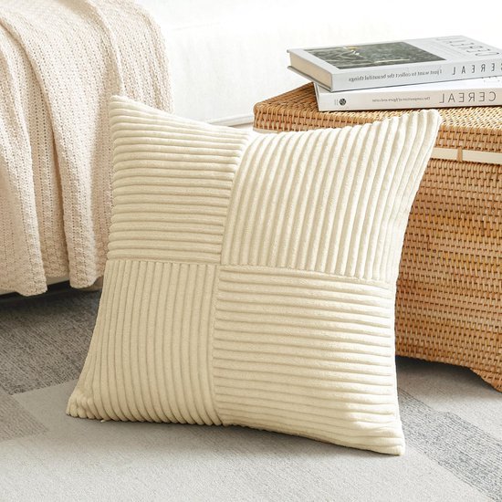 550x550-38174.jpg Unyqoos® Set van 2 decoratieve kussenslopen met gestreept corduroy patroon voor diverse woonstijlen