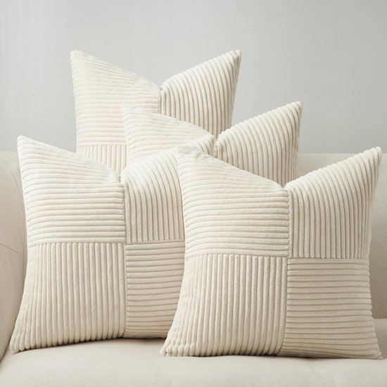 550x550-38331.jpg Unyqoos® Set van vier decoratieve kussenhoezen in beige en crèmetinten voor een stijlvolle woonkamer