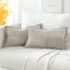 550x550-38385.jpg Unyqoos® Set van Twee Zachte Corduroy Kussenslopen met Stijlvol Strepenpatroon