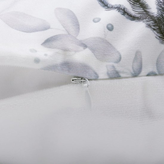 550x550-38410.jpg Unyqoos® Set van 4 zachte fluwelen kussenslopen met winterse dennenappels en bladeren
