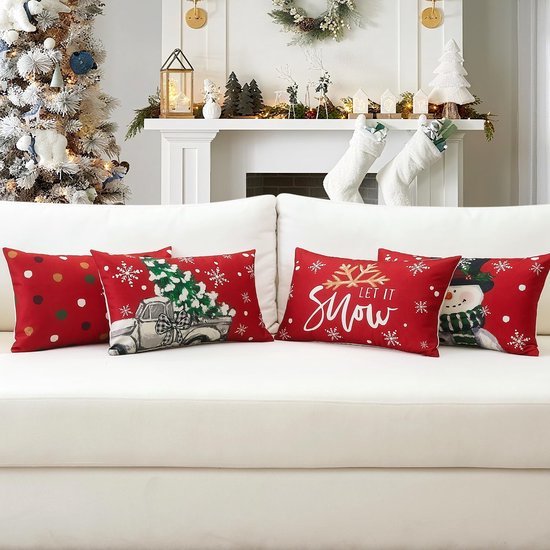 Unyqoos® Set van vier sfeervolle kerstkussenslopen met sneeuwpop en boom design