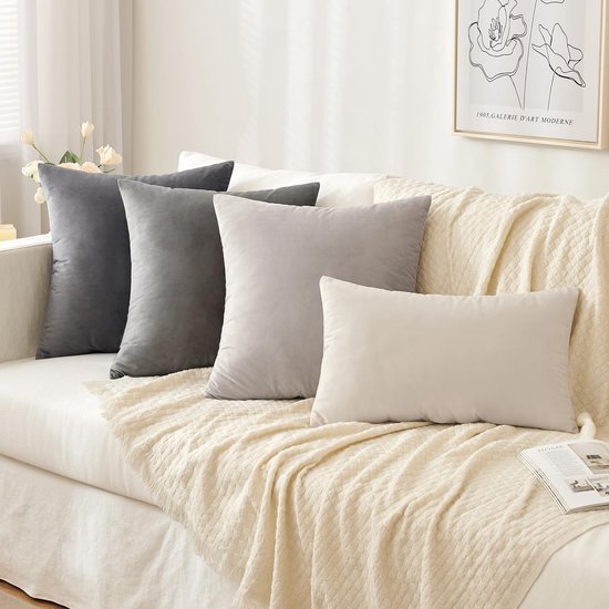 Unyqoos® Set van twee zachte fluwelen kussenhoezen voor huiselijke sfeer en comfort