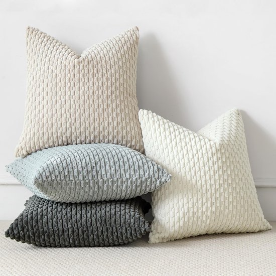 550x550-38621.jpg Unyqoos® Set van 4 zachte corduroy kussenslopen voor stijlvolle woondecoratie