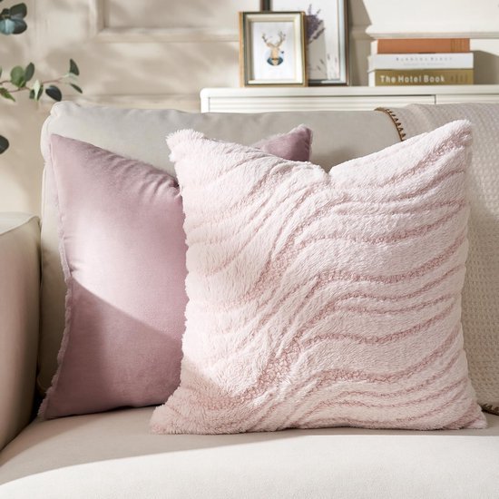 550x550-38630.jpg Unyqoos® Set van Twee Roze Fluwelen Kussenslopen met Zacht Golfontwerp voor Huisdecoratie