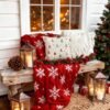 550x550-38637.jpg Unyqoos® Set van 2 linnen kussenslopen met kerstmotief in rood en ontwerp