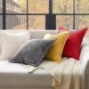 Unyqoos® Set van twee donkergrijze corduroy kussenhoezen met geometrisch patroon