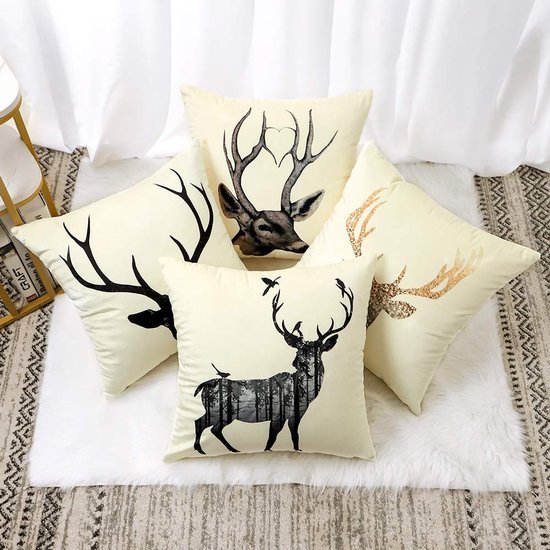 550x550-38716.jpg Unyqoos® Set van Vier Zachte Fluwelen Kussenhoezen met Hertmotief voor Bank en Bed