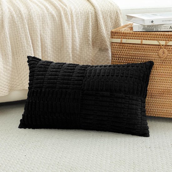 Unyqoos® Set van twee zachte corduroy kussenhoezen met gestreept patchwork design
