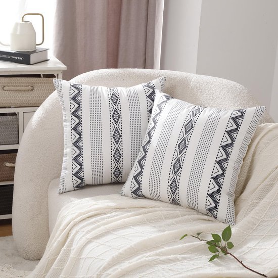 550x550-38865.jpg Unyqoos® Decoratieve Boho Stijl Kussenslopen Set van 2 - Fluweel Geometrisch Design 45x45 cm