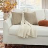 550x550-38919.jpg Unyqoos® Set van twee zachte corduroy kussenslopen met modern design en ritssluiting