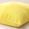 Unyqoos® Zachte gele corduroy kussensloop met gestreepte textuur voor interieurdecoratie