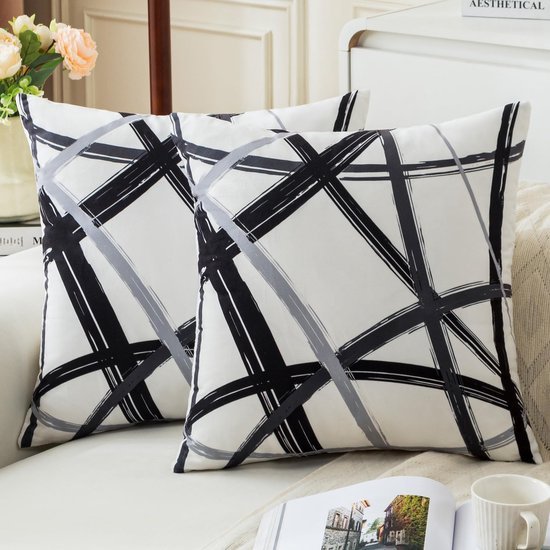 550x550-39036.jpg Unyqoos® Set van twee moderne fluwelen kussenhoezen voor stijlvolle woondecoratie