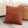550x550-39059.jpg Unyqoos® Set van Twee Zachte Corduroy Kussenslopen met Elegant Gestreept Design