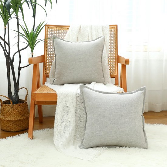 550x550-39320.jpg Unyqoos® Set van 2 stijlvolle grijze kussenhoezen voor een rustieke uitstraling