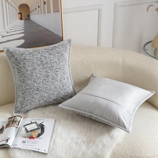 550x550-39346.jpg Unyqoos® Decoratieve kussenhoezen met tie-dye design en chenille afwerking set van 2