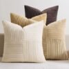 550x550-39348.jpg Unyqoos® Set van 4 decoratieve ribfluwelen kussenslopen met patchwork design voor huis