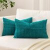 Unyqoos® Set van 2 stijlvolle corduroy kussenhoezen met boho patchwork design in strepenpatroon