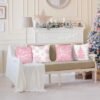 Unyqoos® Set van vier feestelijke roze kussenhoezen met winterse prints voor huisdecoratie