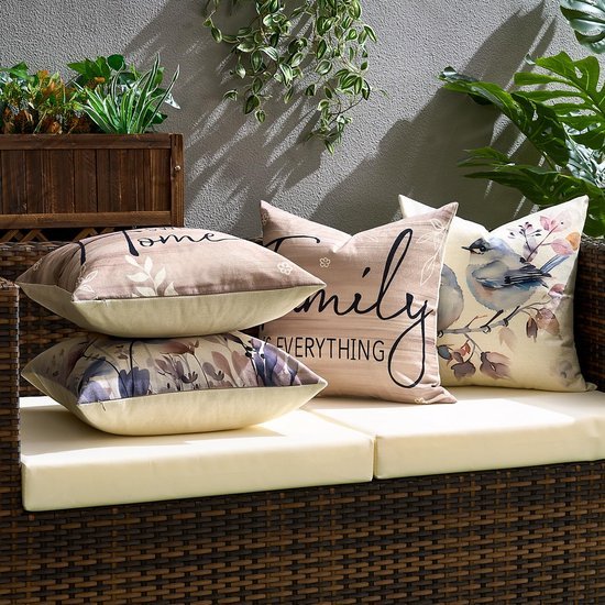 Unyqoos® Set van 4 waterdichte kussenhoezen met bloemen en vogels in aquarel