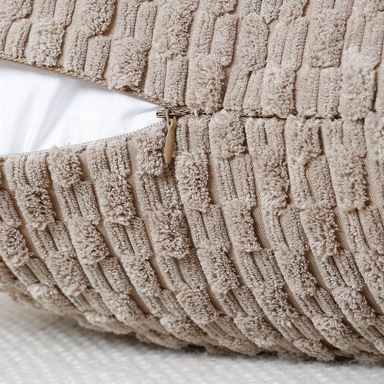 Unyqoos® Set van twee zachte gestreepte kussenhoezen in taupe voor een boho uitstraling