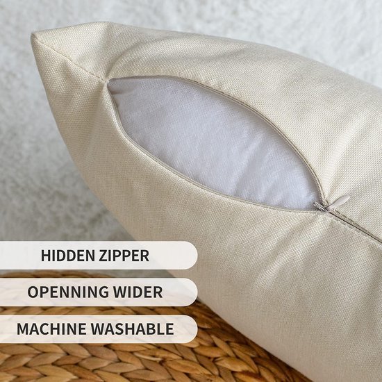550x550-39739.jpg Unyqoos® Set van vier sfeervolle kerstkussenslopen voor een warme winterse uitstraling