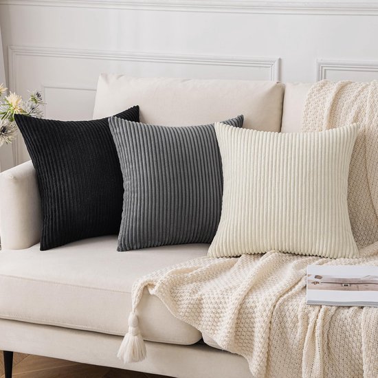 Unyqoos® Ultra Zachte Corduroy Kussenslopen Set van 2 voor Stijlvolle Interieurdecoratie, 45 x 45 cm