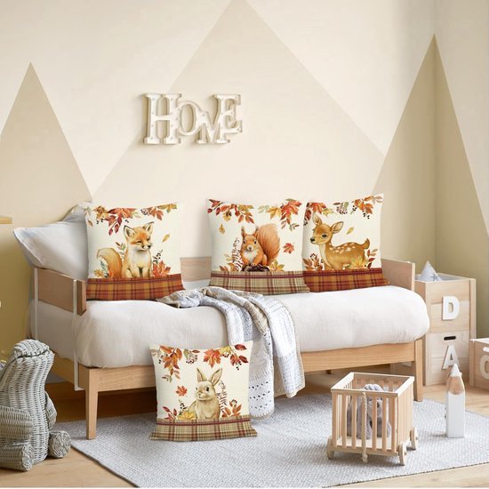 Unyqoos® Set van 4 decoratieve kussenslopen met dierenmotief voor binnen en buiten