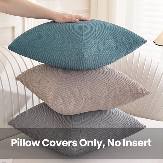 Unyqoos® Set van 2 zilvergrijze kussenhoezen met elegant geometrisch patroon
