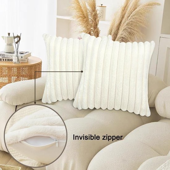 Unyqoos® Gestreepte kussenhoezen van zacht materiaal voor een luxe uitstraling