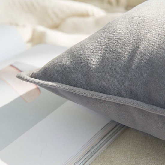 550x550-39918.jpg Unyqoos® Set van twee elegante fluwelen kussenslopen voor woonkamer en slaapkamer