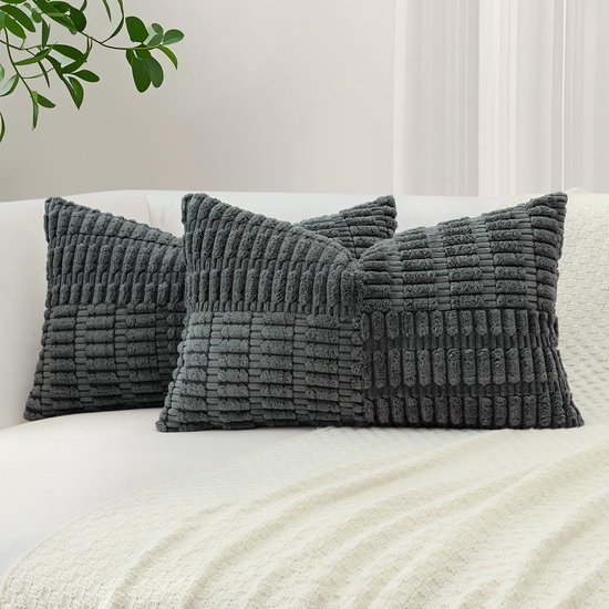 550x550-39939.jpg Unyqoos® Set van 2 decoratieve corduroy kussenslopen met gestreept patroon voor interieur